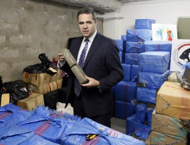 Γαλλία: 11 Ελληνες συνελήφθησαν σε «απόβαση» με 1,5 τόνο κοκαΐνης!